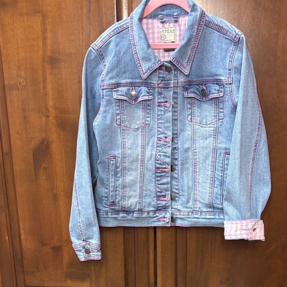 Denim jacket Roper Girl’s jean Jacket w/Pink gingham cuffs size 10